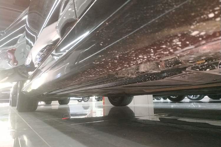 Used Mercedes-Benz E-Class 2018 E 200 Sport Edition Right Side Sill