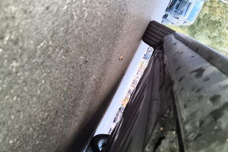 Used Mercedes-Benz E-Class 2018 Facelift E 200 L Sport Edition Right Side Sill