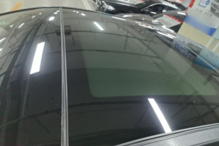 Used Mercedes-Benz E-Class 2018 Facelift E 200 L Sport 4MATIC Roof