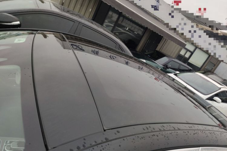 Used Mercedes-Benz E-Class 2018 Facelift E 300 L Luxury Edition Roof