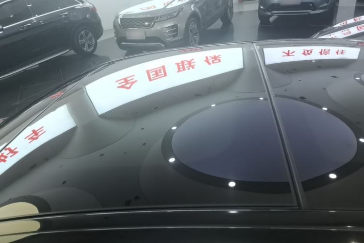 Used Mercedes-Benz E-Class 2018 Facelift E 300 L Luxury Edition Roof