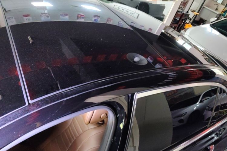 Used Mercedes-Benz E-Class 2018 E 200 L Sport Edition Roof