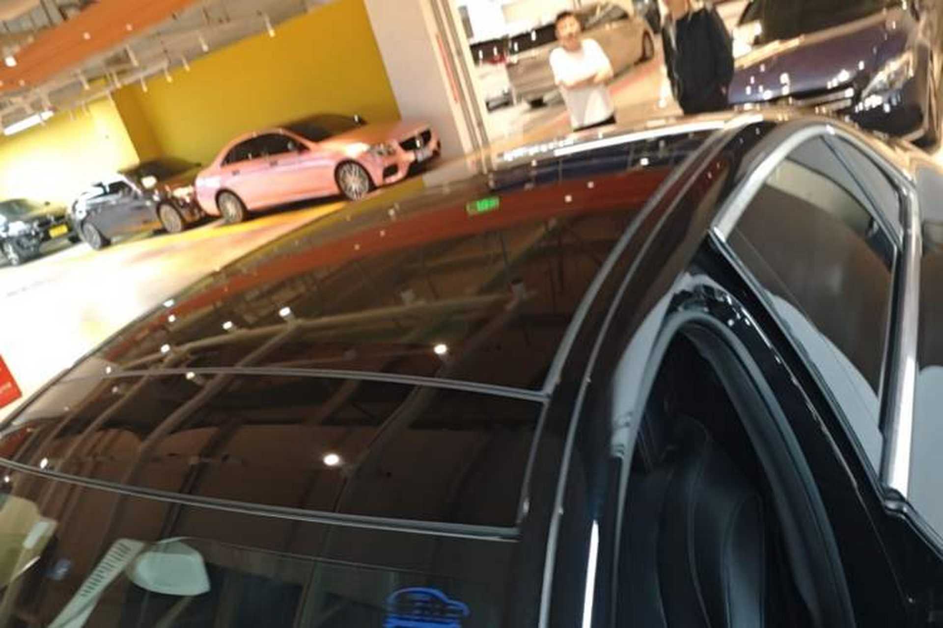 Used Mercedes-Benz E-Class 2018 E 300 L Luxury Model Roof