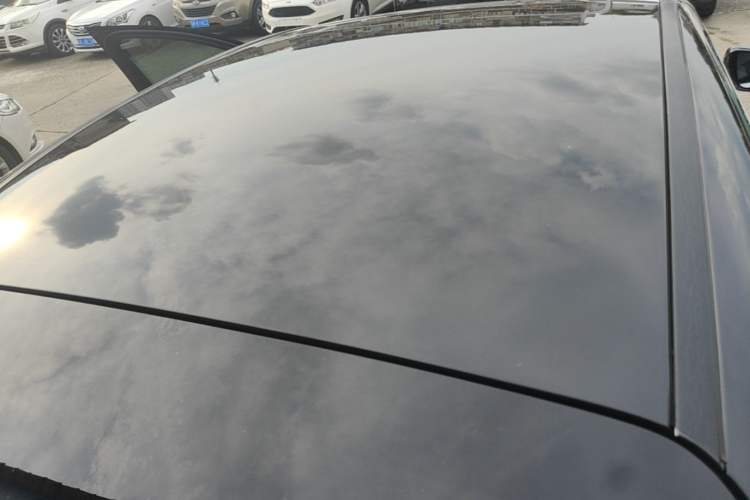 Used Mercedes-Benz E-Class 2018 Facelift E 200 L Roof