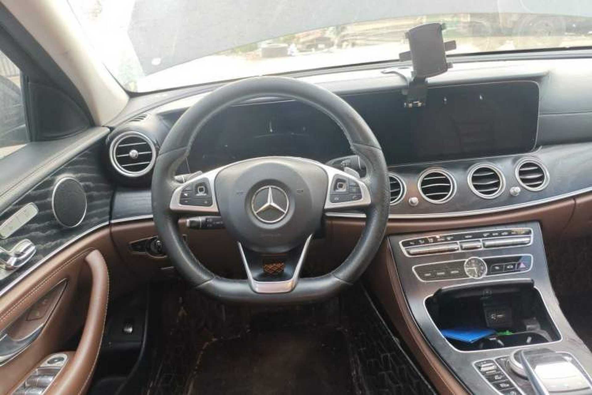 Used Mercedes-Benz E-Class 2018 Restyled E 300 L Sporty and Stylish Edition Steering Wheel