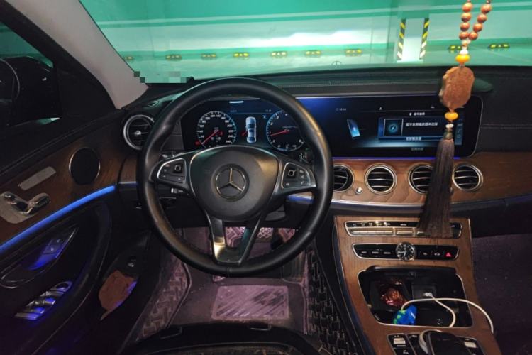 Used Mercedes-Benz E-Class 2018 Facelift E 300 L Luxury Edition Steering Wheel