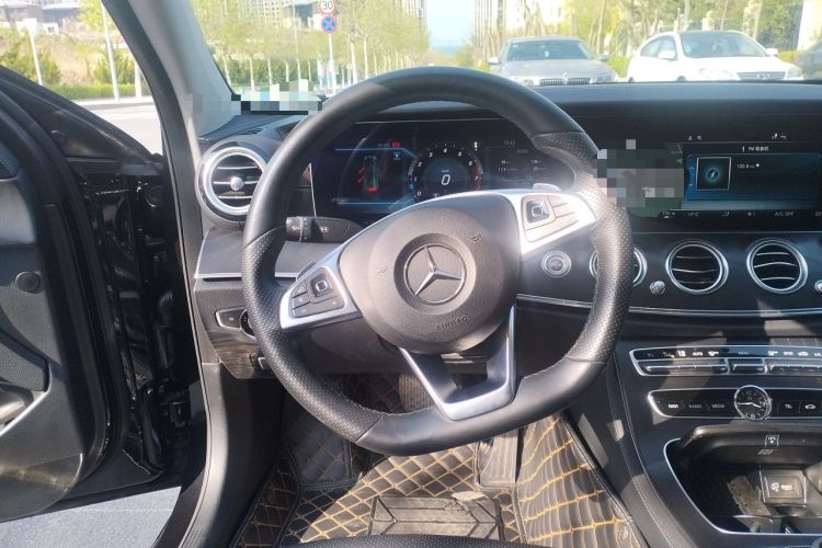 Used Mercedes-Benz E-Class 2018 Facelift E 200 L Sport 4MATIC Steering Wheel