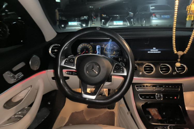 Used Mercedes-Benz E-Class 2018 Restyled E 300 L Sporty and Stylish Edition Steering Wheel