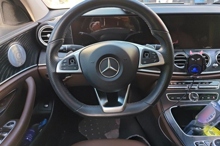 Used Mercedes-Benz E-Class 2018 Restyled E 300 L Sport Luxury Edition Steering Wheel