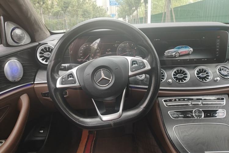 Used Mercedes-Benz E-Class 2018 Facelift E 200 L Sport Edition Steering Wheel