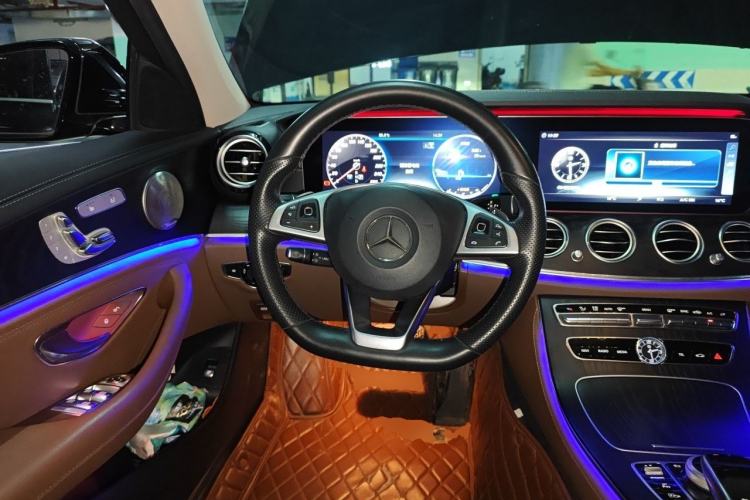 Used Mercedes-Benz E-Class 2018 Restyled E 300 L Sport Luxury Edition Steering Wheel
