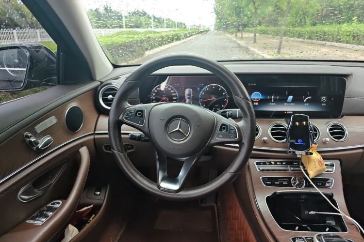 Used Mercedes-Benz E-Class 2018 Facelift E 200 L Steering Wheel