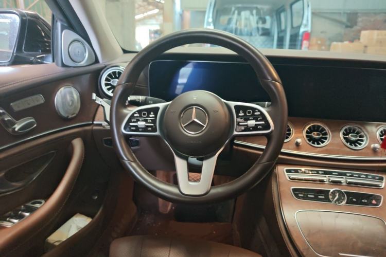 Used Mercedes-Benz E-Class 2018 Facelift E 200 L Steering Wheel