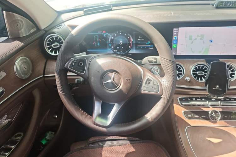 Used Mercedes-Benz E-Class 2018 Facelift E 200 L Steering Wheel