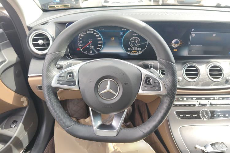 Used Mercedes-Benz E-Class 2018 E 200 L Sport Edition Steering Wheel