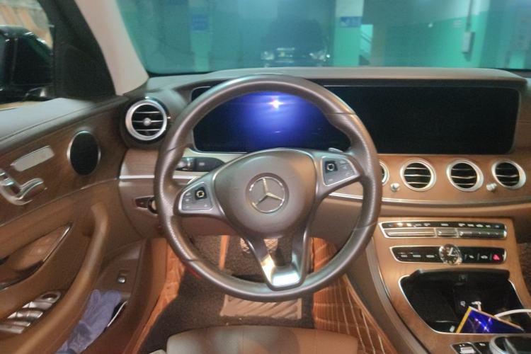 Used Mercedes-Benz E-Class 2018 Facelift E 200 L Steering Wheel