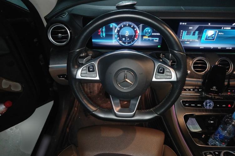 Used Mercedes-Benz E-Class 2018 Facelift E 200 L Sport 4MATIC Steering Wheel