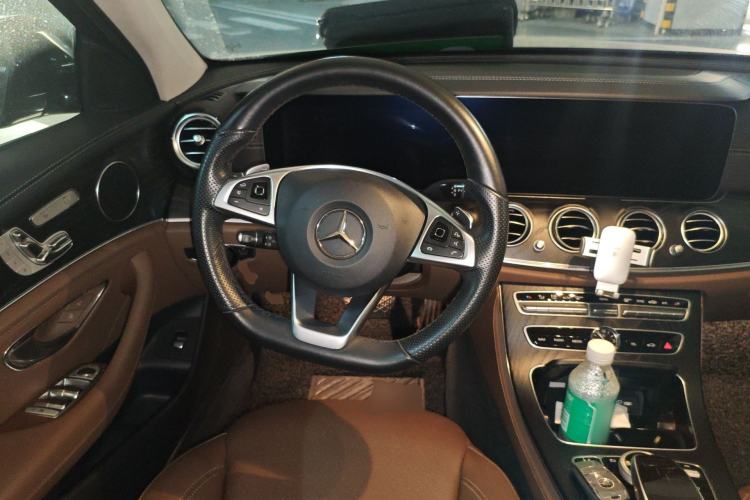 Used Mercedes-Benz E-Class 2018 Restyled E 300 L Sporty and Stylish Edition Steering Wheel