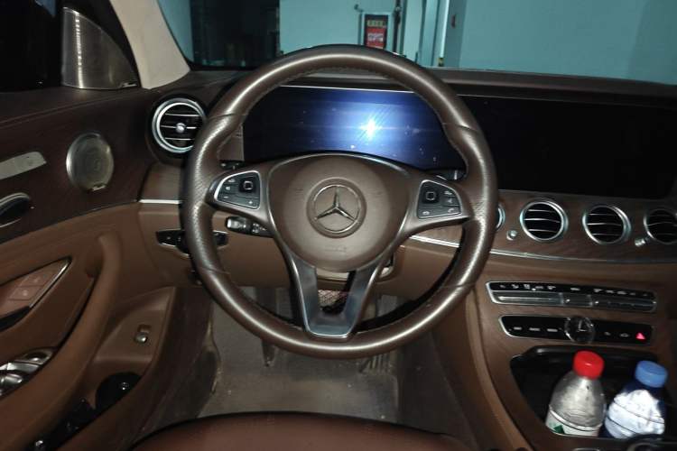 Used Mercedes-Benz E-Class 2018 Facelift E 200 L Steering Wheel