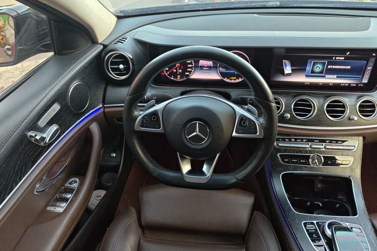 Used Mercedes-Benz E-Class 2018 E 200 L Sport Edition Steering Wheel