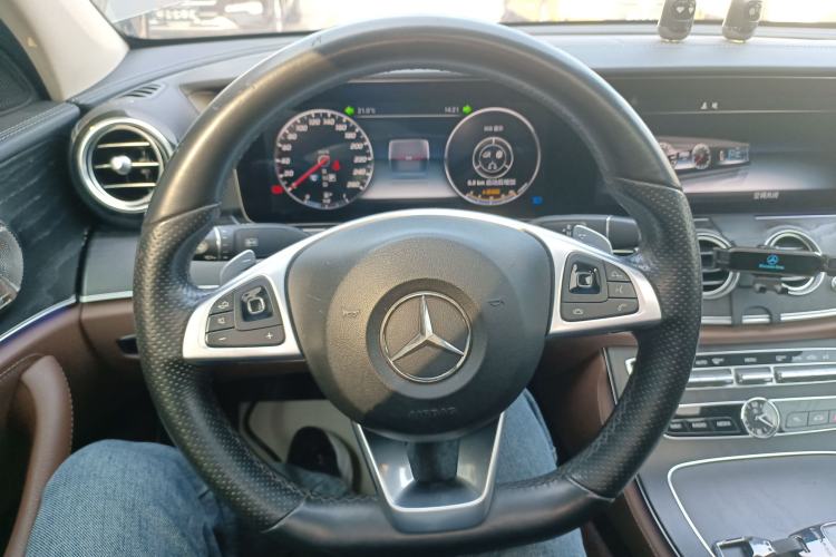Used Mercedes-Benz E-Class 2018 Facelift E 200 L Sport Edition Steering Wheel