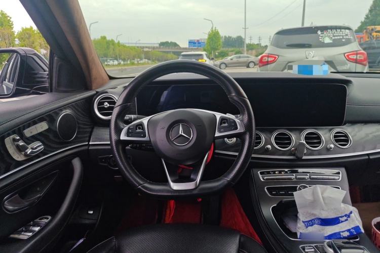 Used Mercedes-Benz E-Class 2018 Restyled E 300 L Sporty and Stylish Edition Steering Wheel