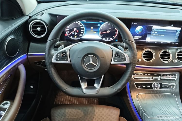 Used Mercedes-Benz E-Class 2018 Facelift E 200 L Sport Edition Steering Wheel