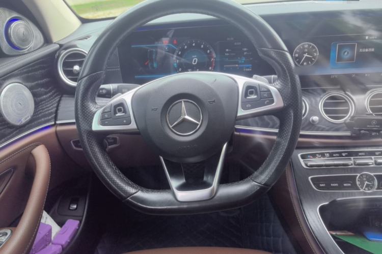 Used Mercedes-Benz E-Class 2018 Restyled E 300 L Sporty and Stylish Edition Steering Wheel