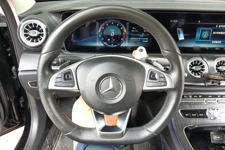 Used Mercedes-Benz E-Class 2018 Facelift E 200 L Sport Edition Steering Wheel