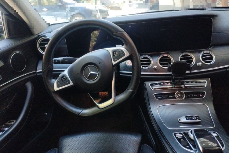 Used Mercedes-Benz E-Class 2018 E 200 L Sport Edition Steering Wheel