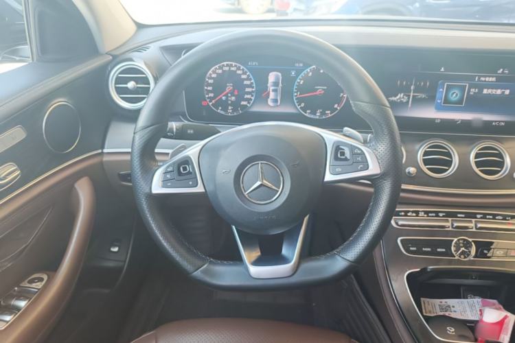 Used Mercedes-Benz E-Class 2018 Restyled E 300 L Sport Luxury Edition Steering Wheel