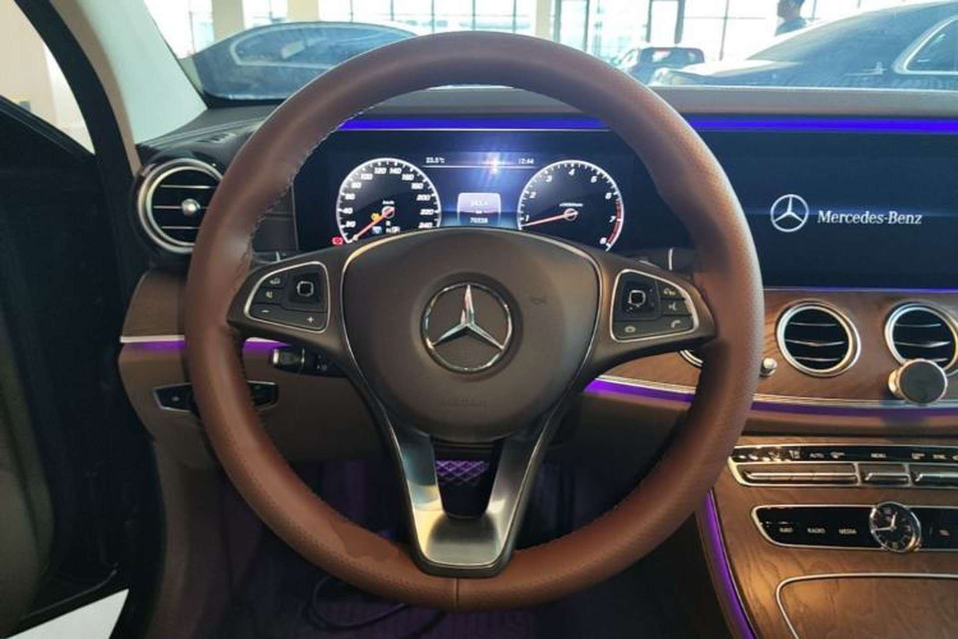 Used Mercedes-Benz E-Class 2018 Facelift E 200 L 4MATIC Steering Wheel