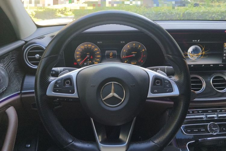 Used Mercedes-Benz E-Class 2018 E 200 L Sport Edition Steering Wheel