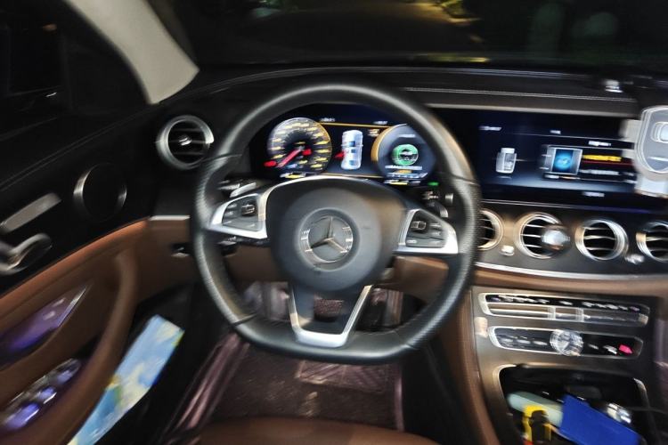 Used Mercedes-Benz E-Class 2018 Facelift E 200 L Sport Edition Steering Wheel