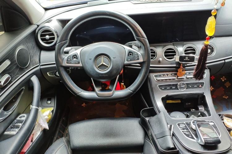 Used Mercedes-Benz E-Class 2018 Facelift E 200 L Sport Edition Steering Wheel