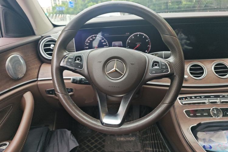 Used Mercedes-Benz E-Class 2018 Facelift E 300 L Luxury Edition Steering Wheel