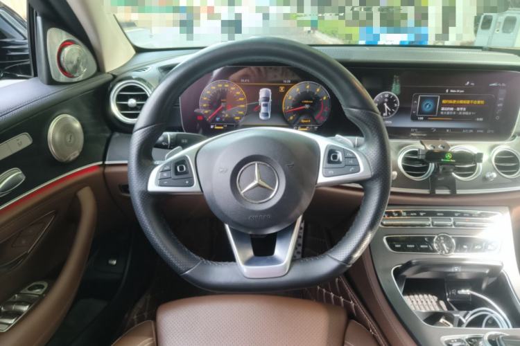 Used Mercedes-Benz E-Class 2018 Facelift E 200 L Sport Edition Steering Wheel
