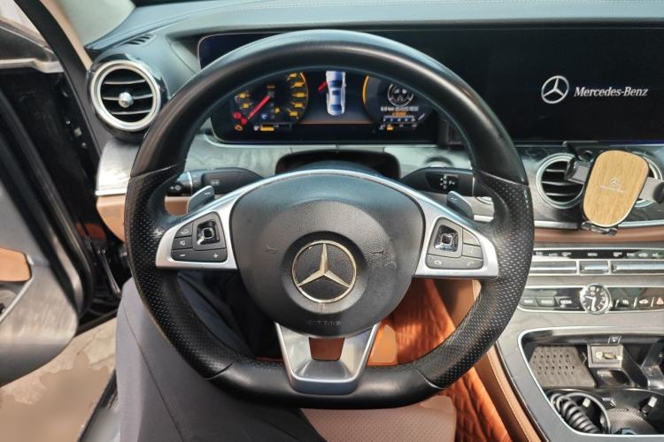Used Mercedes-Benz E-Class 2018 Facelift E 200 L Sport Edition Steering Wheel
