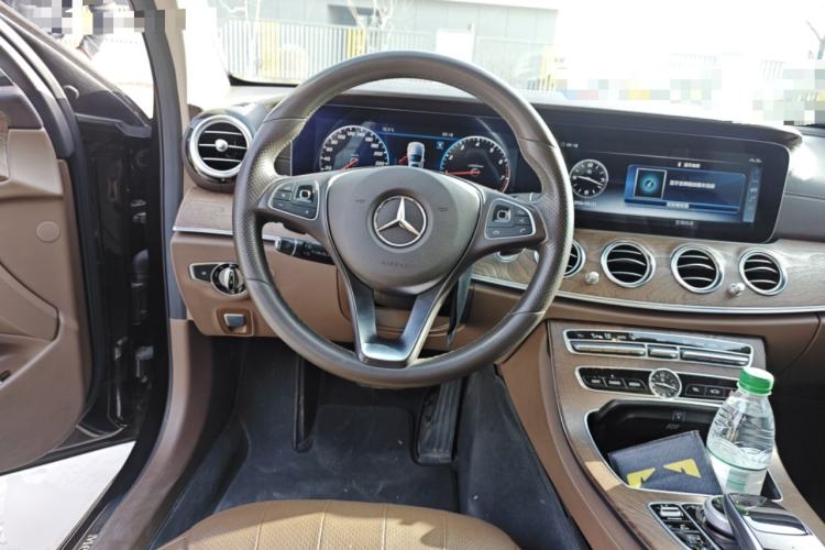 Used Mercedes-Benz E-Class 2018 E 300 L Luxury Model Steering Wheel