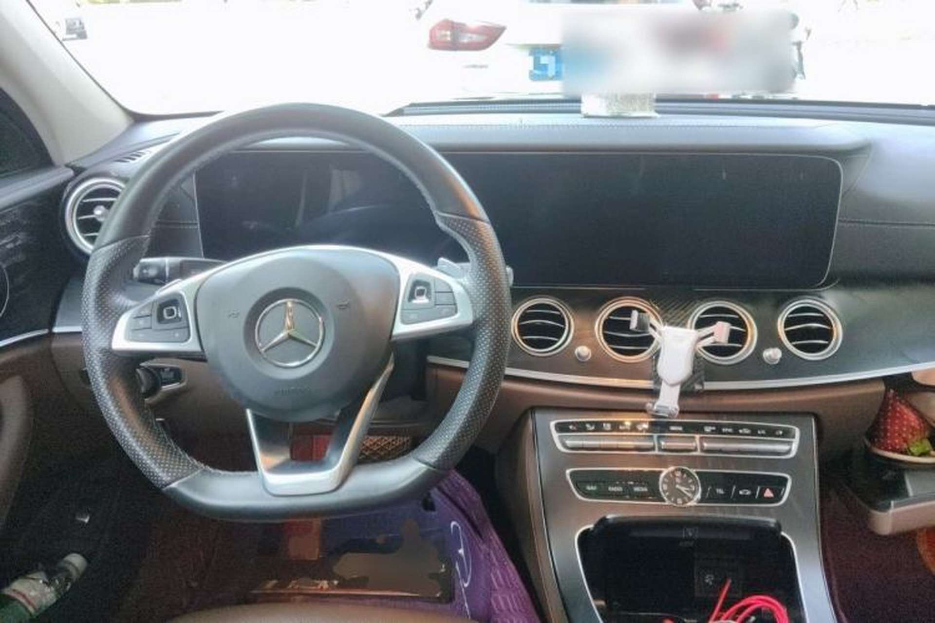 Used Mercedes-Benz E-Class 2018 E 300 L Sport Luxury Edition Steering Wheel