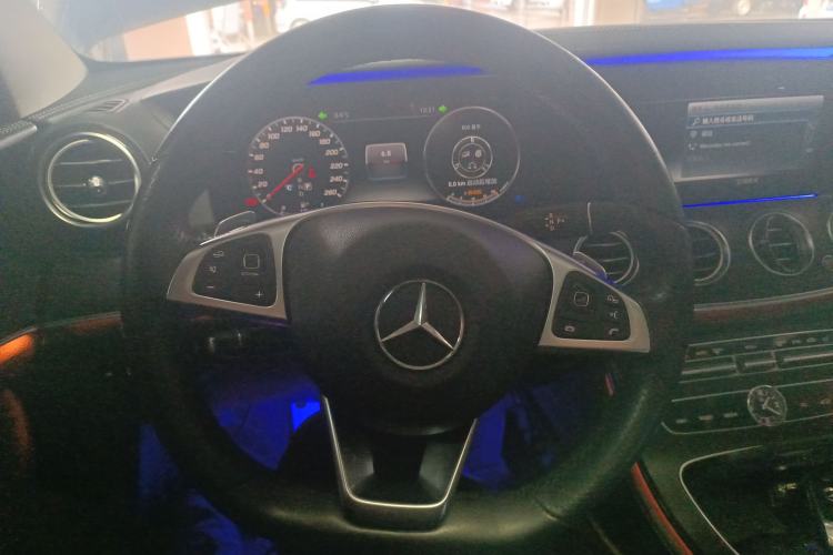Used Mercedes-Benz E-Class 2018 Restyled E 300 L Sport Luxury Edition Steering Wheel