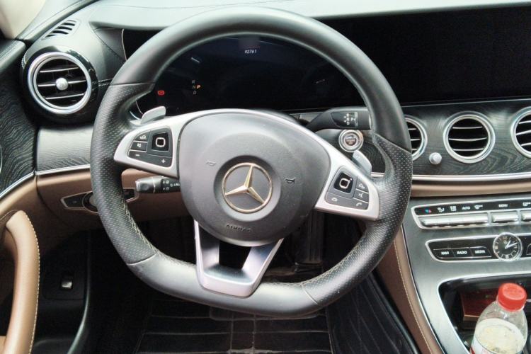 Used Mercedes-Benz E-Class 2018 Restyled E 300 L Sport Luxury Edition Steering Wheel