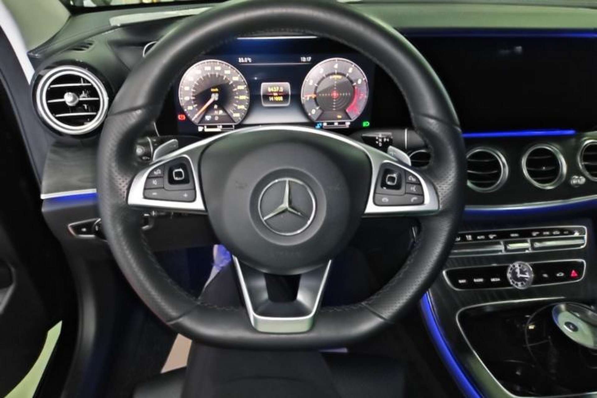 Used Mercedes-Benz E-Class 2018 E 200 L Sport Edition Steering Wheel