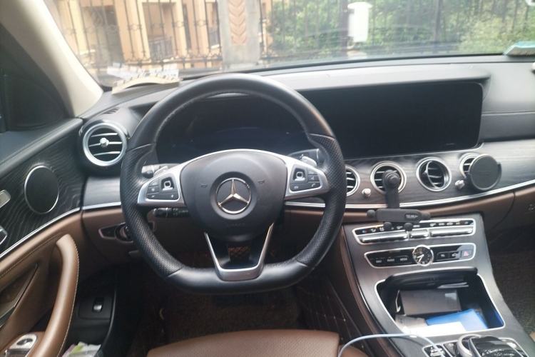 Used Mercedes-Benz E-Class 2018 E 200 L Sport Edition Steering Wheel