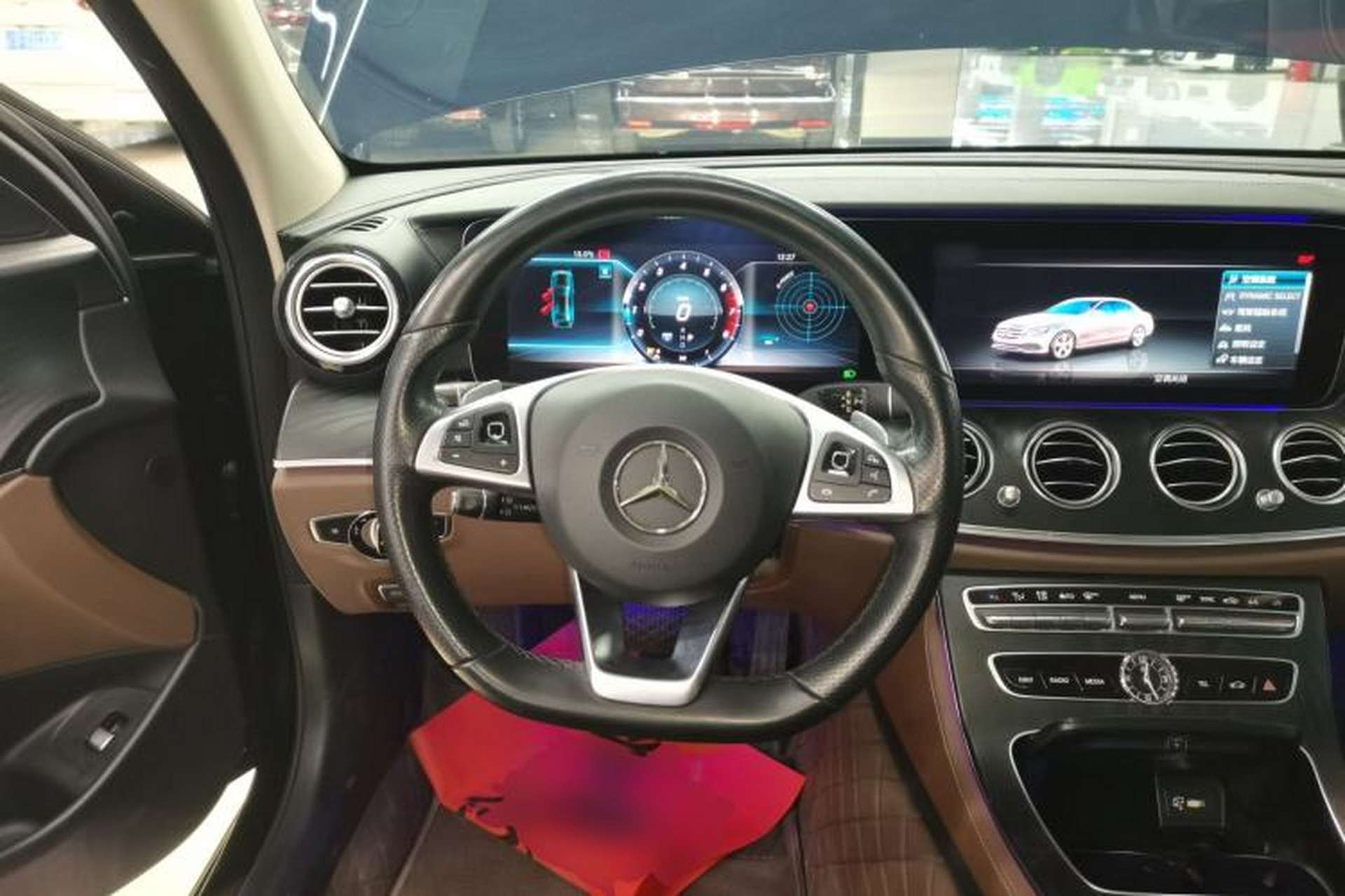 Used Mercedes-Benz E-Class 2018 Facelift E 200 L Sport Edition Steering Wheel