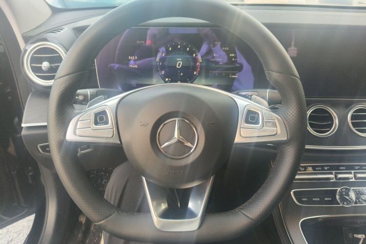 Used Mercedes-Benz E-Class 2018 Restyled E 300 L Sport Luxury Edition Steering Wheel