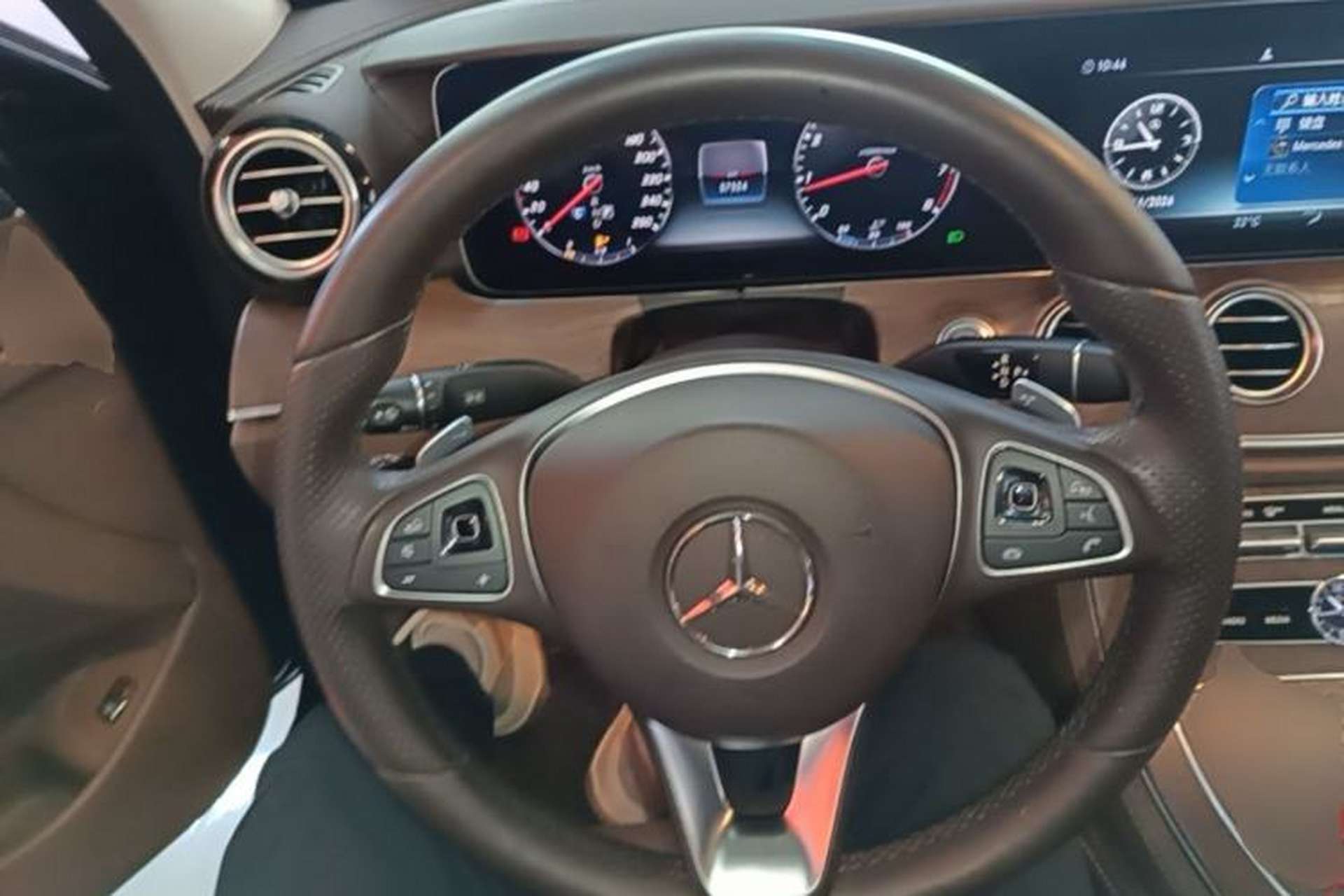 Used Mercedes-Benz E-Class 2018 Facelift E 200 L Steering Wheel
