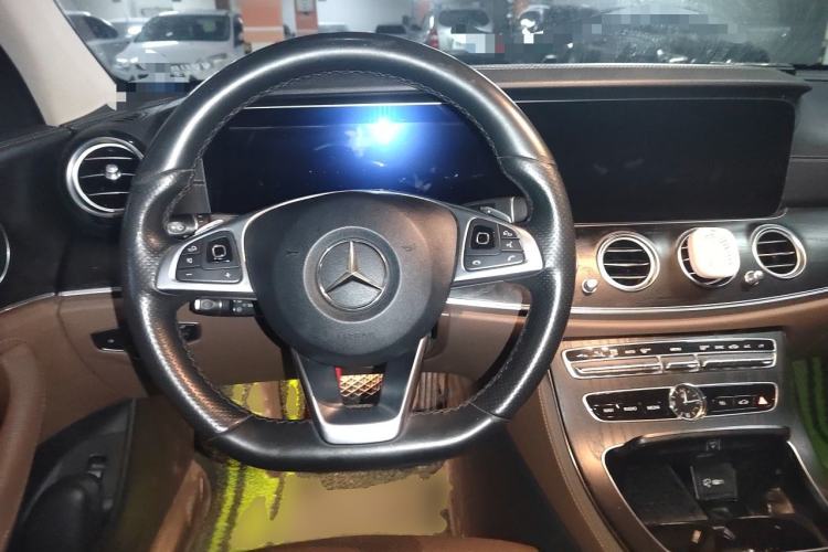 Used Mercedes-Benz E-Class 2018 Facelift E 200 L Sport Edition Steering Wheel