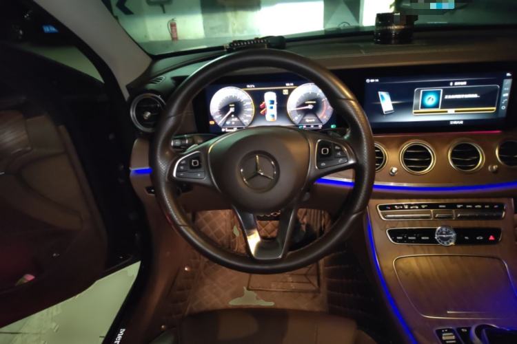 Used Mercedes-Benz E-Class 2018 Facelift E 200 L Steering Wheel