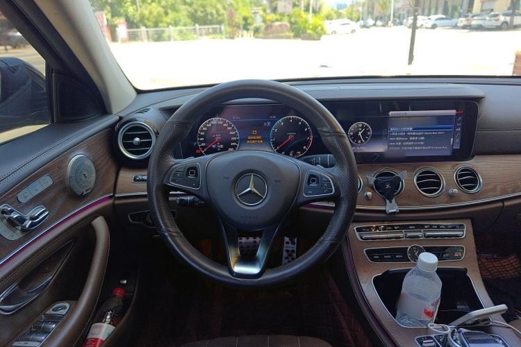 Used Mercedes-Benz E-Class 2018 E 200 L Steering Wheel